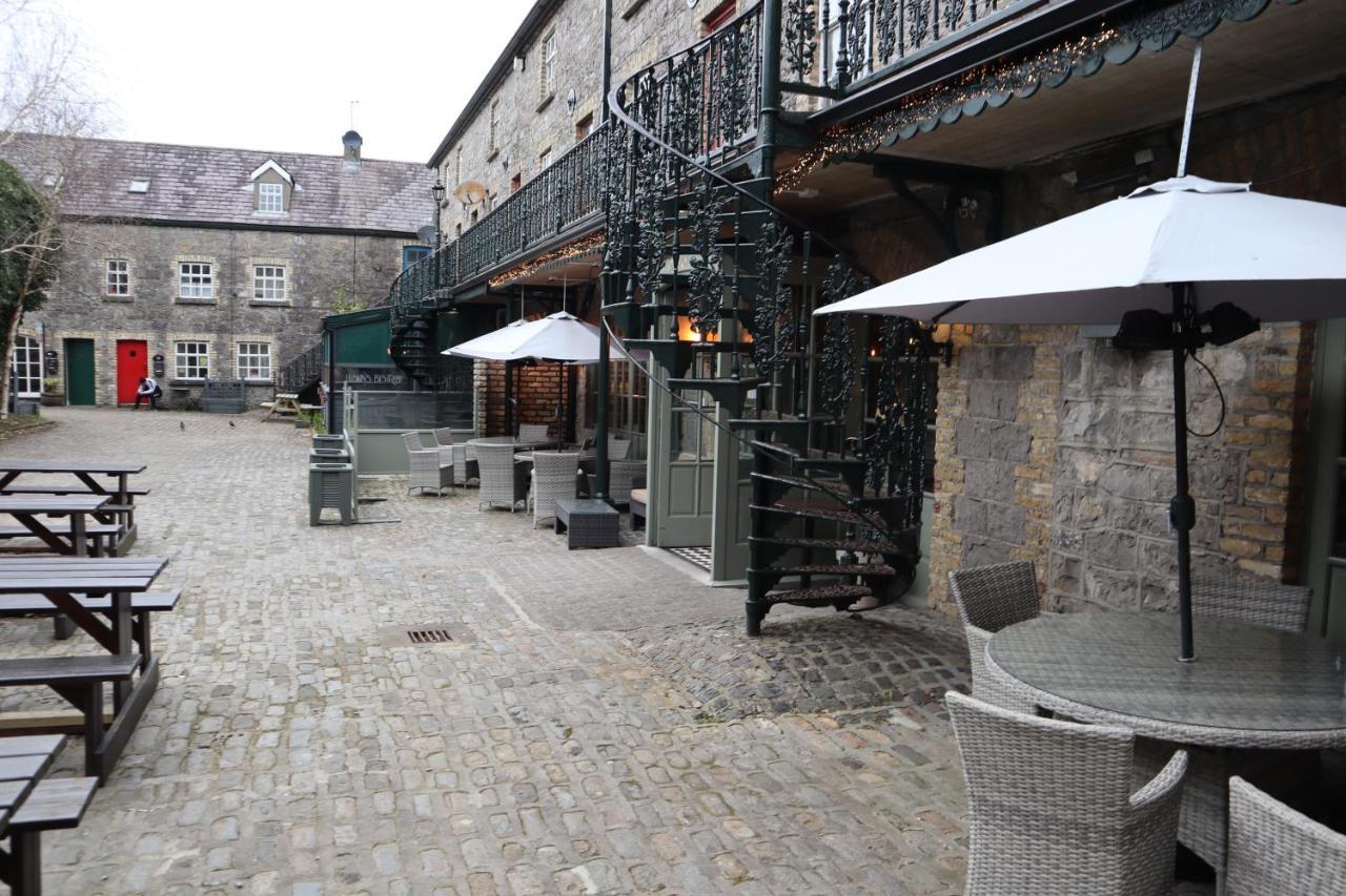 The Lodge Ballina エクステリア 写真